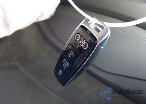 2021 Audi E-Tron Premium Plus Quattro from USA, damaged, VIN WA1LABGE0MB010040